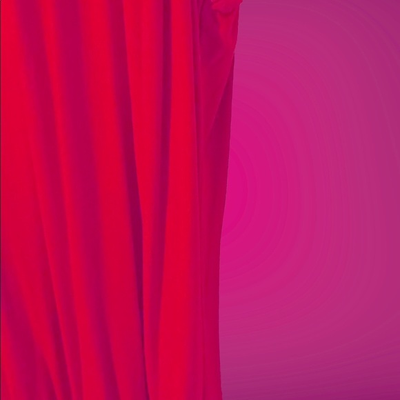 V-neck true red beaded detailing v-back to the neck - Picture 1 of 10